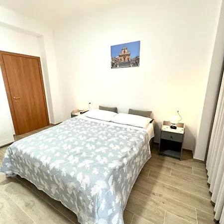 Casa Inna * Noto